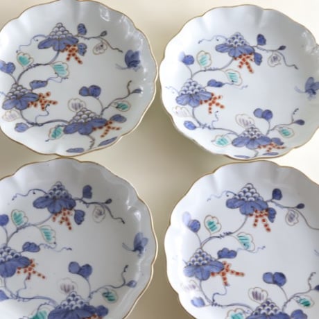 伊万里焼 染付 葡萄文 色絵 金彩 中皿 21cm アンティーク o-7