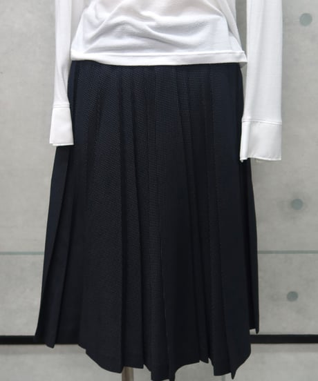 dot pleated skirt