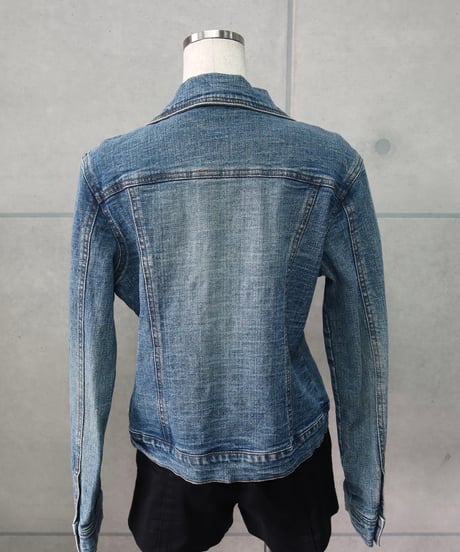 cropped blue denim jacket