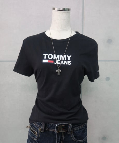 tommy logo tee