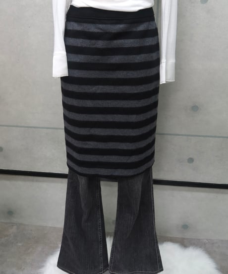 striped knee length skirt