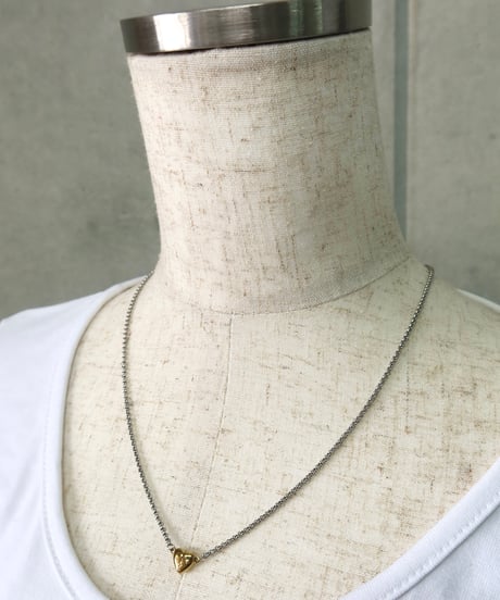 magnetic heart necklace