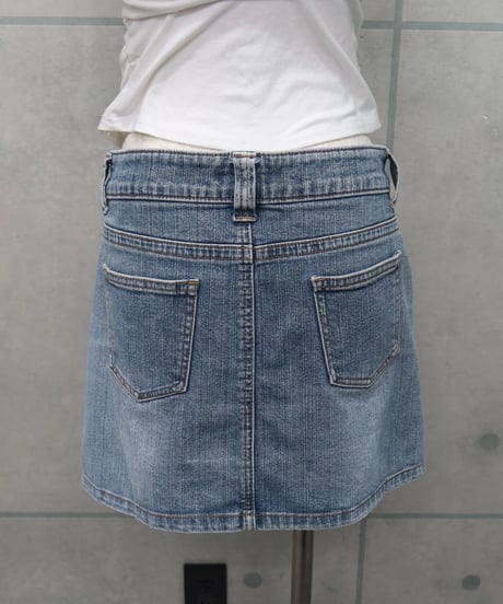 simple light wash denim mini skirt