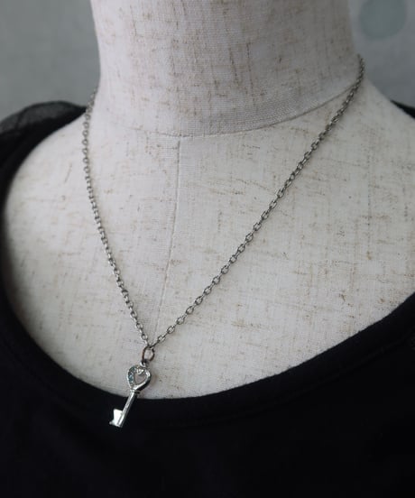 heart shaped key necklace