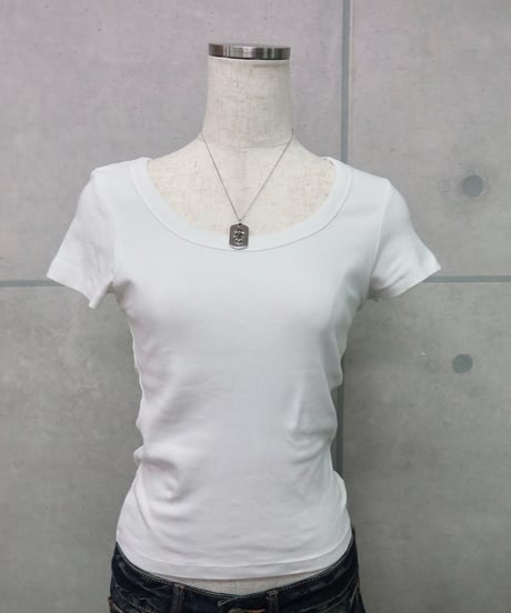 black up simple tee