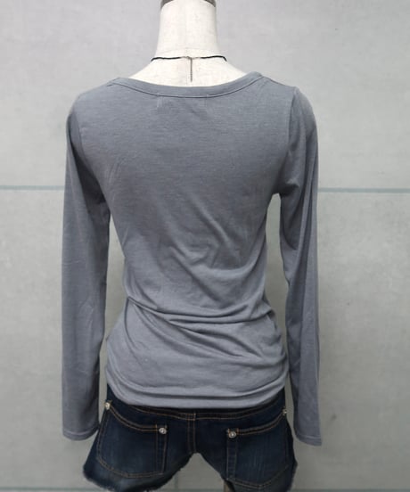 grey rhintestone graphic long sleeve tee