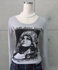 graphic print long sleeve top