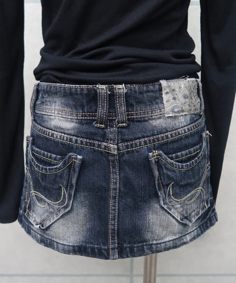 y2k vintage mini skirt