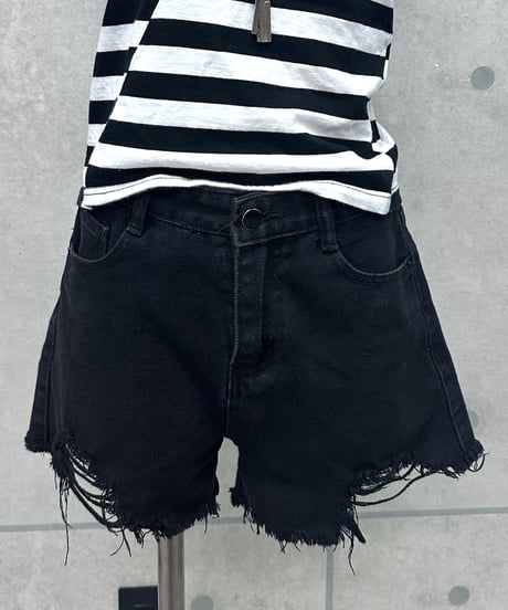 black short pants