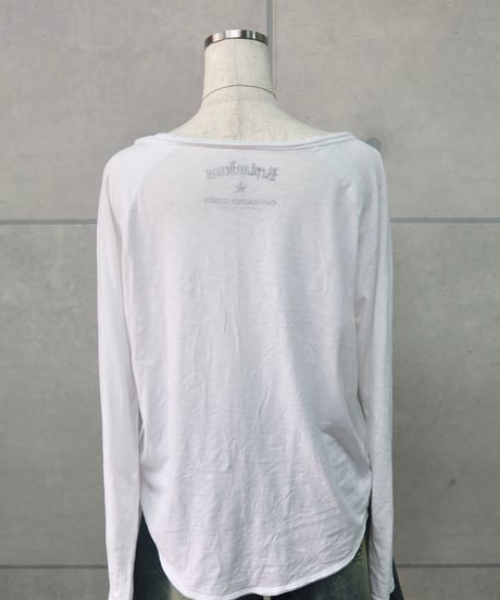 loose wide neck top