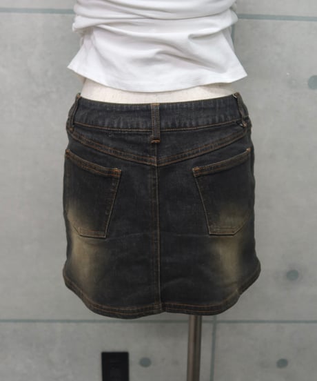 y2k dark wash denim skirt