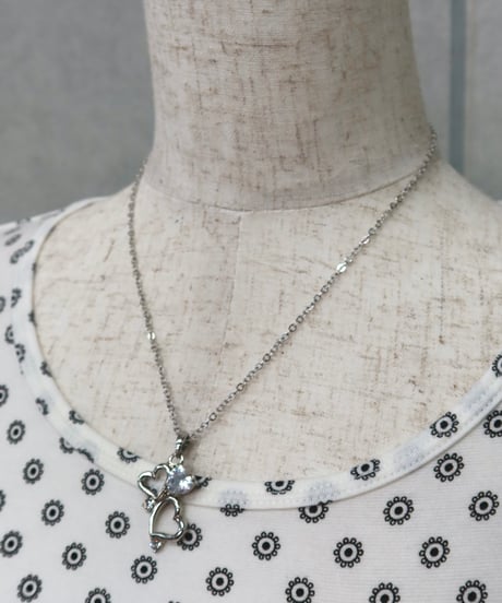 three heart necklace