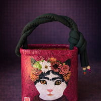 一閑張りMisato｜花冠の猫モチーフピンク和バッグ