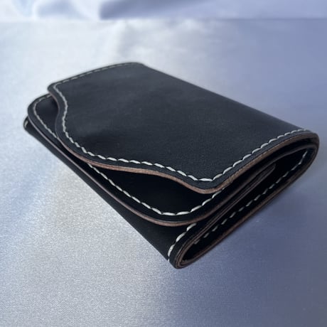 Pausa / Tochigi – Solid (Black w/ Natural Stitch）