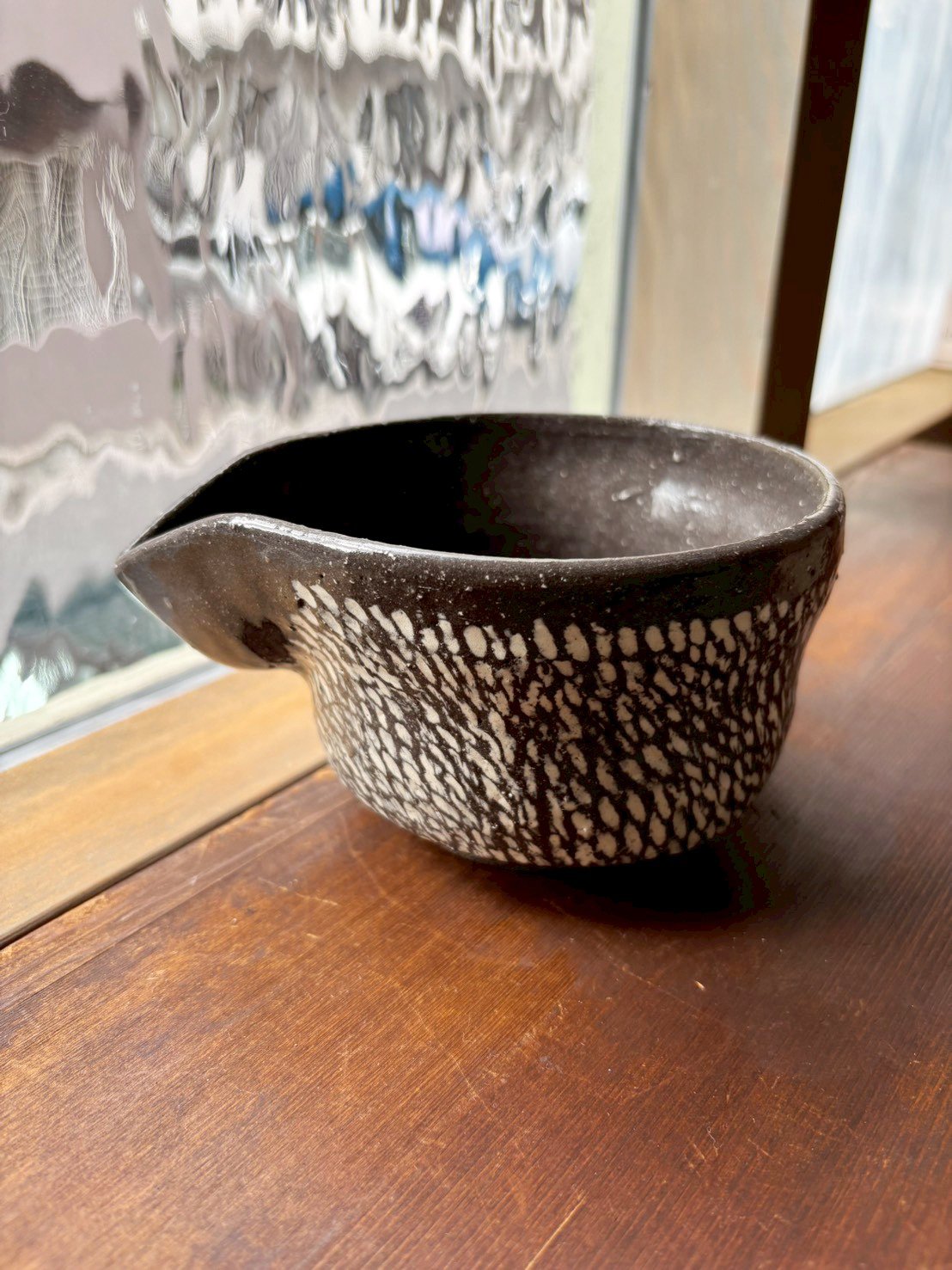 森田隆太郎 作｜手作り陶器ピッチャーカップ｜注ぎ口付き・黒模様