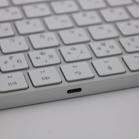 Magic Keyboard (USB-C) - 日本語（JIS）Touch ID付き