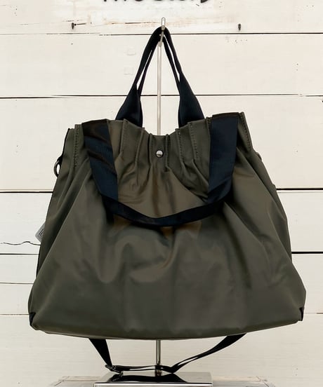※再入荷【CURI BISCUI】 TUCK PLEAT 2 HANDLE TOTE BAG