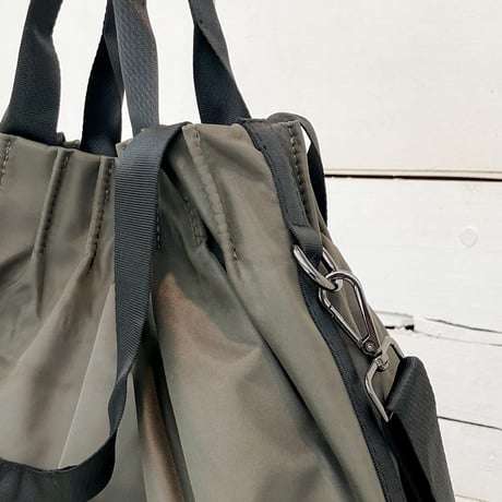 【CURI BISCUI】 TUCK PLEAT 2 HANDLE TOTE BAG