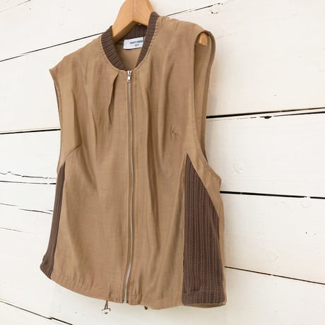 【33℃】 ニット切替シアzip VEST【bc604801】