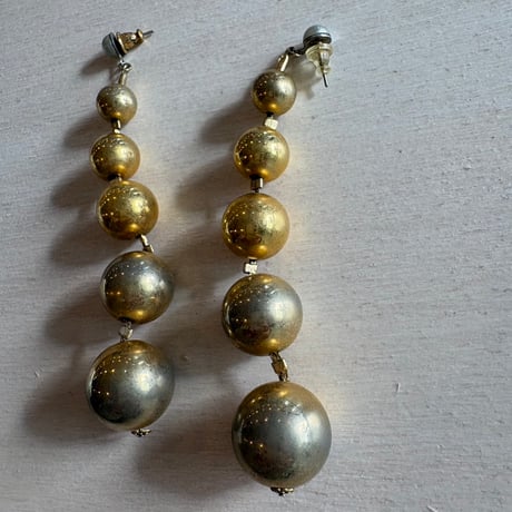 Vintage ５ボール ロングピアス