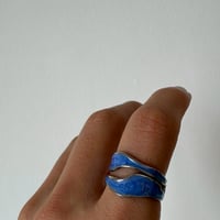 アンニュイ　ウウェーブ　リング