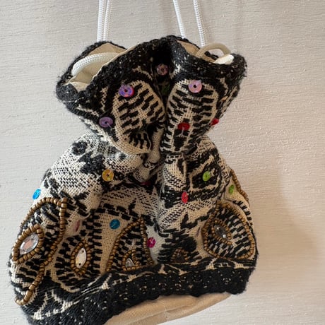 ２WAY 刺繍ビーズ 巾着BAG