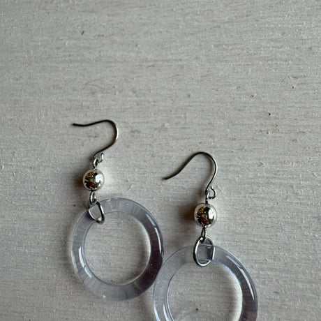 クリア　サークル　ピアス