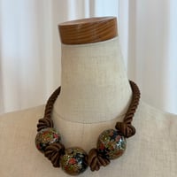 antique お花柄ボール ネックレス