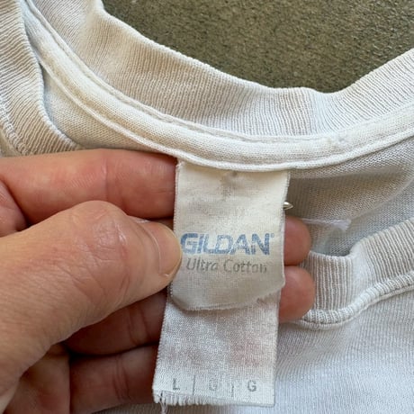 GILDAN 貴婦人プリント　TEE