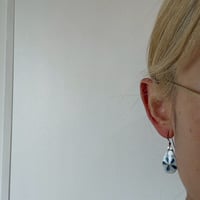 シルバー925 陶器お花モチーフ　ピアス
