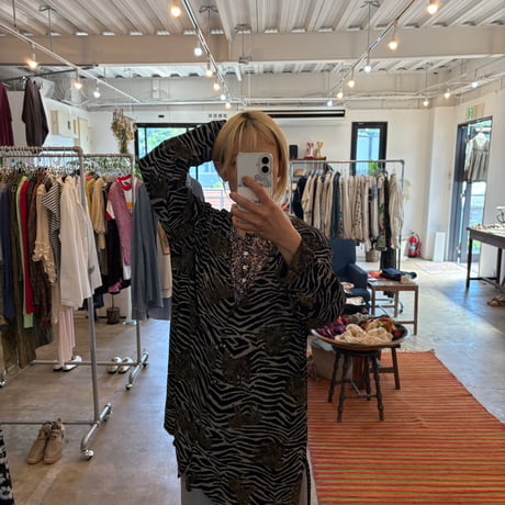 MADE IN U.S.A Aspeed ゼブラ総柄 ロングシャツ