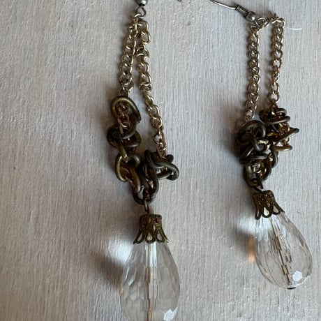 antiques like シャンデリア　ピアス