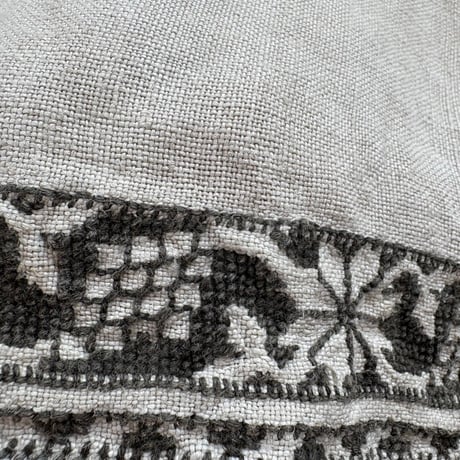 ウクライナ vintage 刺繍民族ブラウス