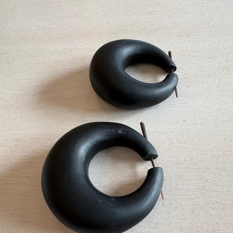 vintage 漆黒 フープ ピアス