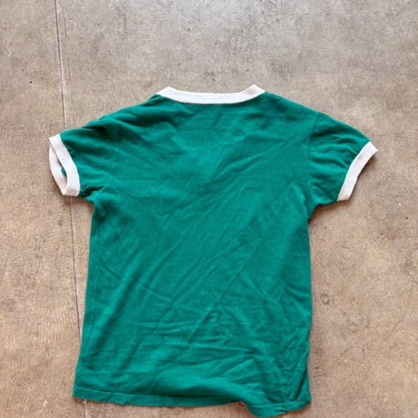 vintage y２k グリーンと白のリンガーピチTEE