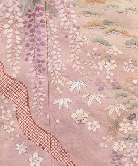 正絹 訪問着| 淡桜ピンク×金彩花柄の華やか上品 優彩花霞文様｜らくらく着物