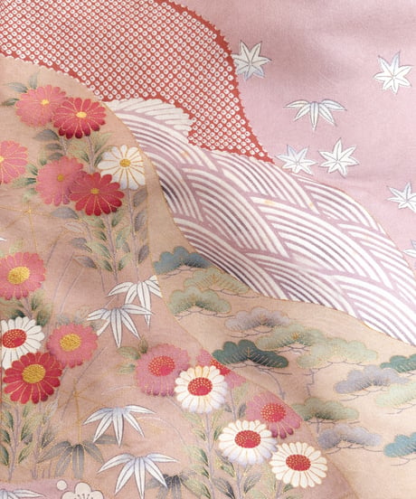 正絹 訪問着| 淡桜ピンク×金彩花柄の華やか上品 優彩花霞文様｜らくらく着物