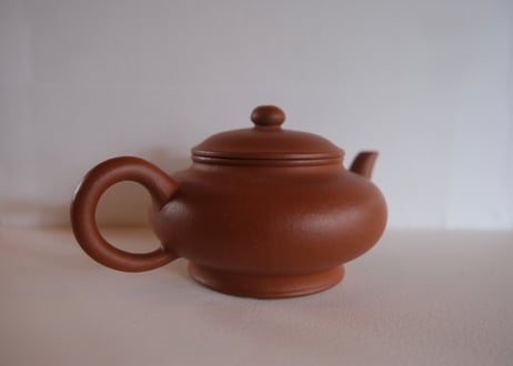 老茶壷 朱泥(2)