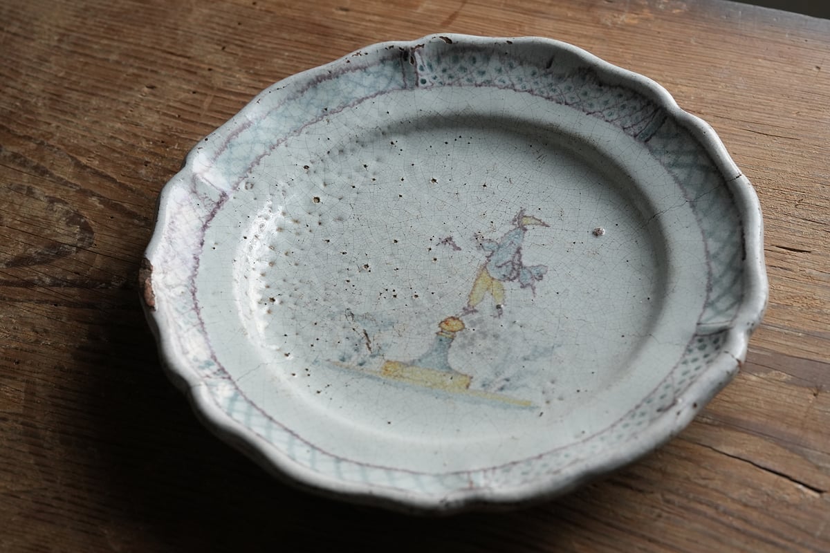 大皿◆ 1800年代　キュノワール 花リムプレート フランス / アンティーク 1800年代（19世紀）キュノワール 絵付け花リム皿 / フランス | KOHEI YABE