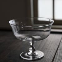 手吹きガラスのコンポート（脚付鉢）｜1900年頃・フランス | KOHEI YABE