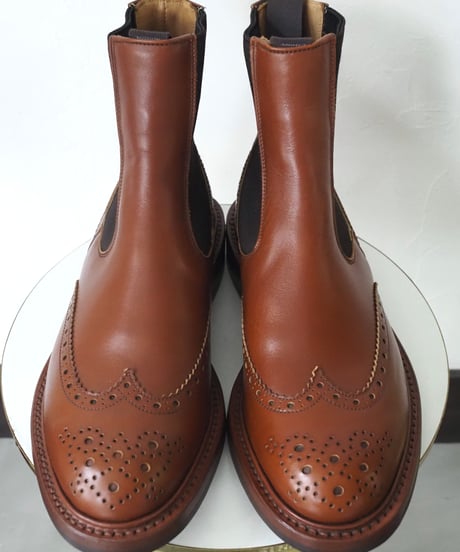 Tricker's 7