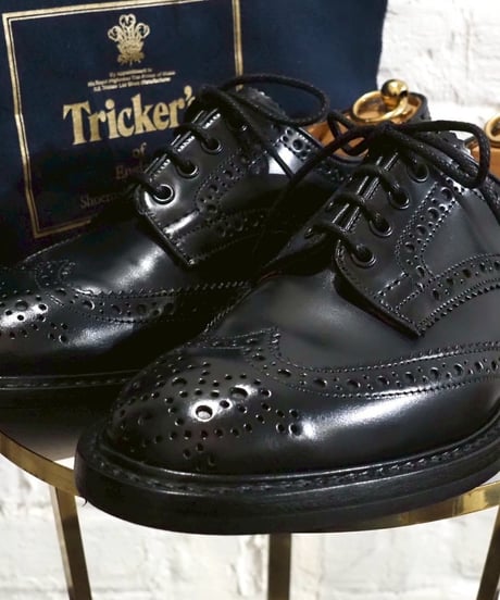 Tricker's 8