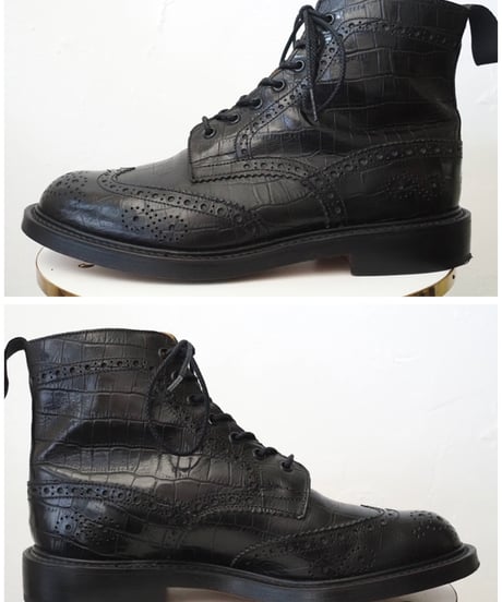 Tricker's 8