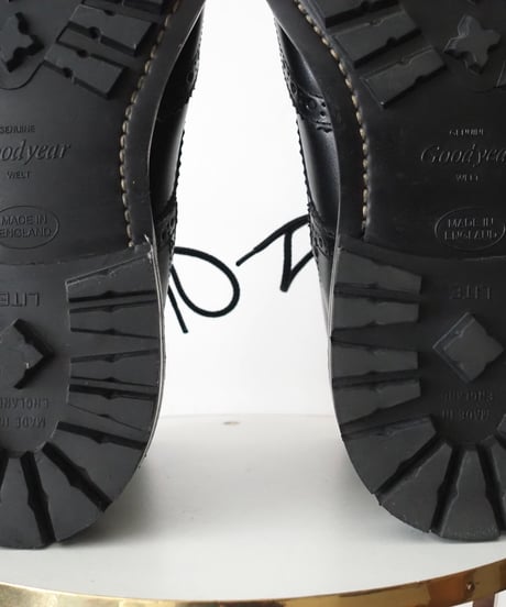 Tricker's 9