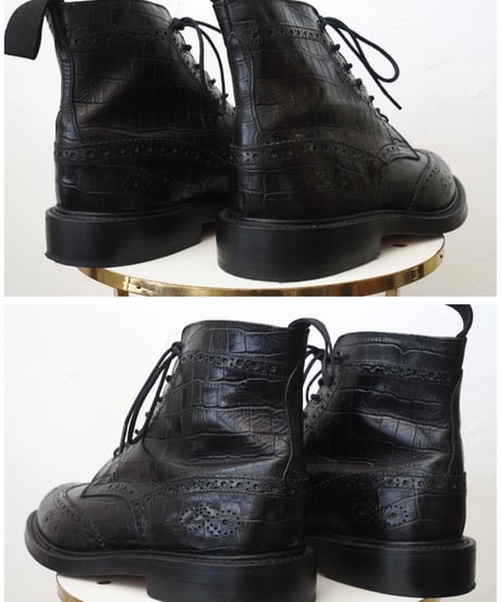 Tricker's 8
