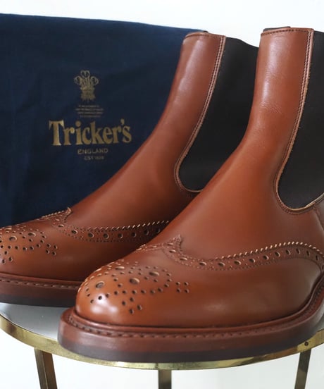 Tricker's 7