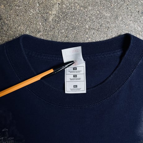 FRUIT OF THE LOOM 総柄プリントTシャツ