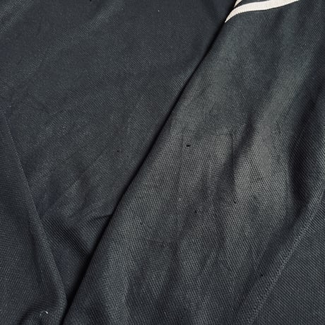 adidas ロングスリーブカットソー