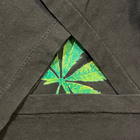 ~90s BLUNT プリントTシャツ