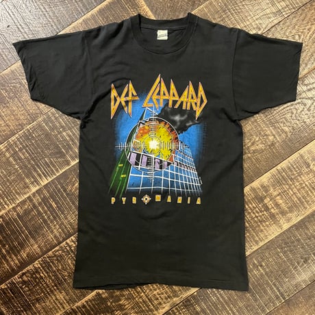 80s DEF LEPPARD “PYROMANIA” バンドTシャツ